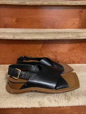 Marni Black Leather Cross-Band Slingback With Wooden Sole Sandals Like New